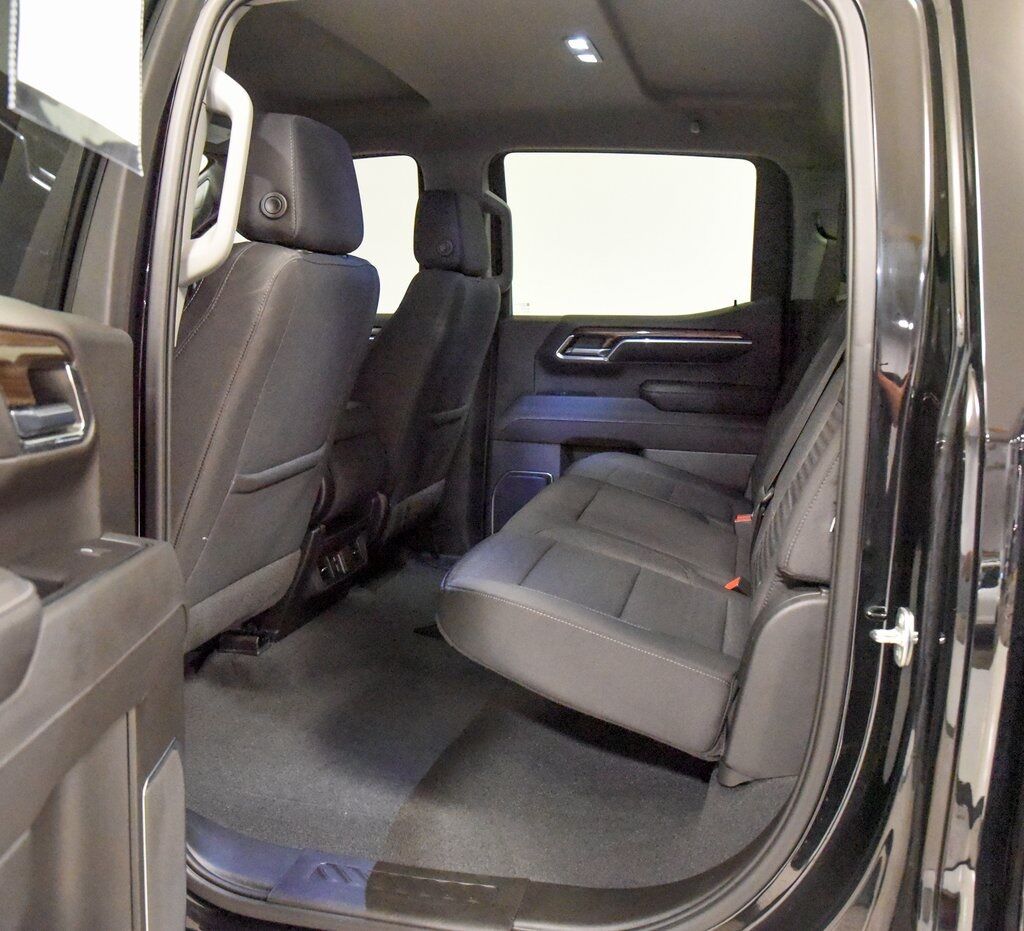 2023 Chevrolet Silverado 1500 LT Akron