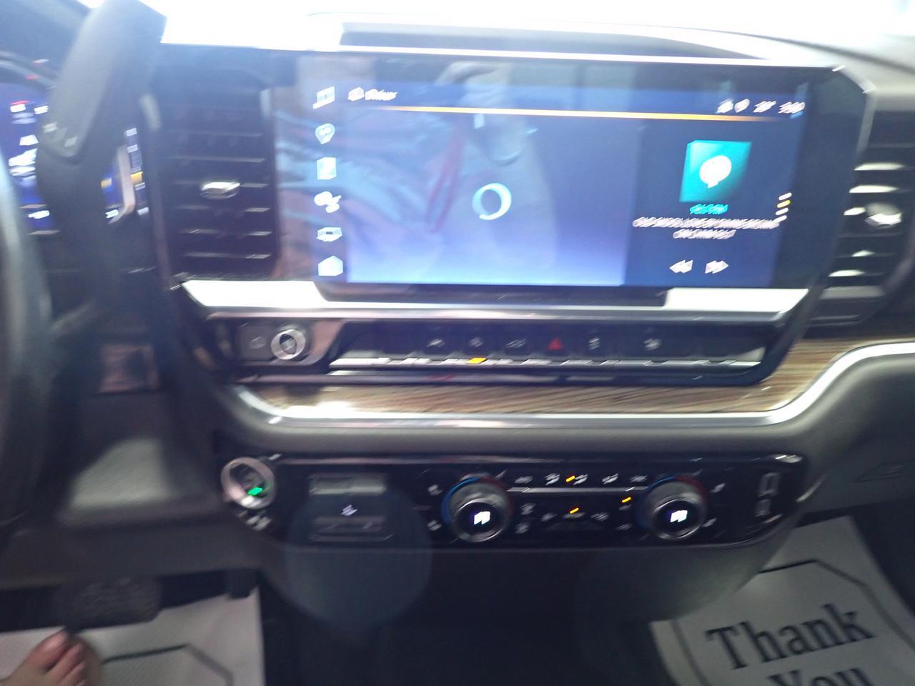 2023 Chevrolet Silverado 1500 LT CREW CAB 4WD Listowel ON