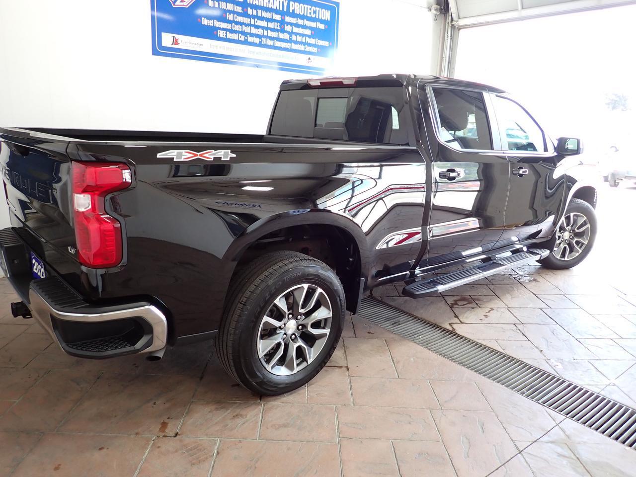 2023 Chevrolet Silverado 1500 LT CREW CAB 4WD Listowel ON