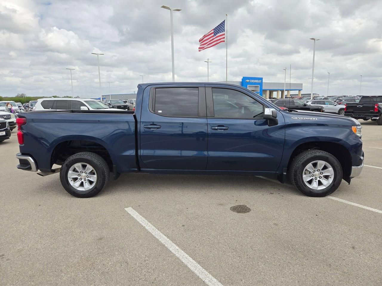 2023 Chevrolet Silverado 1500 LT Castroville TX