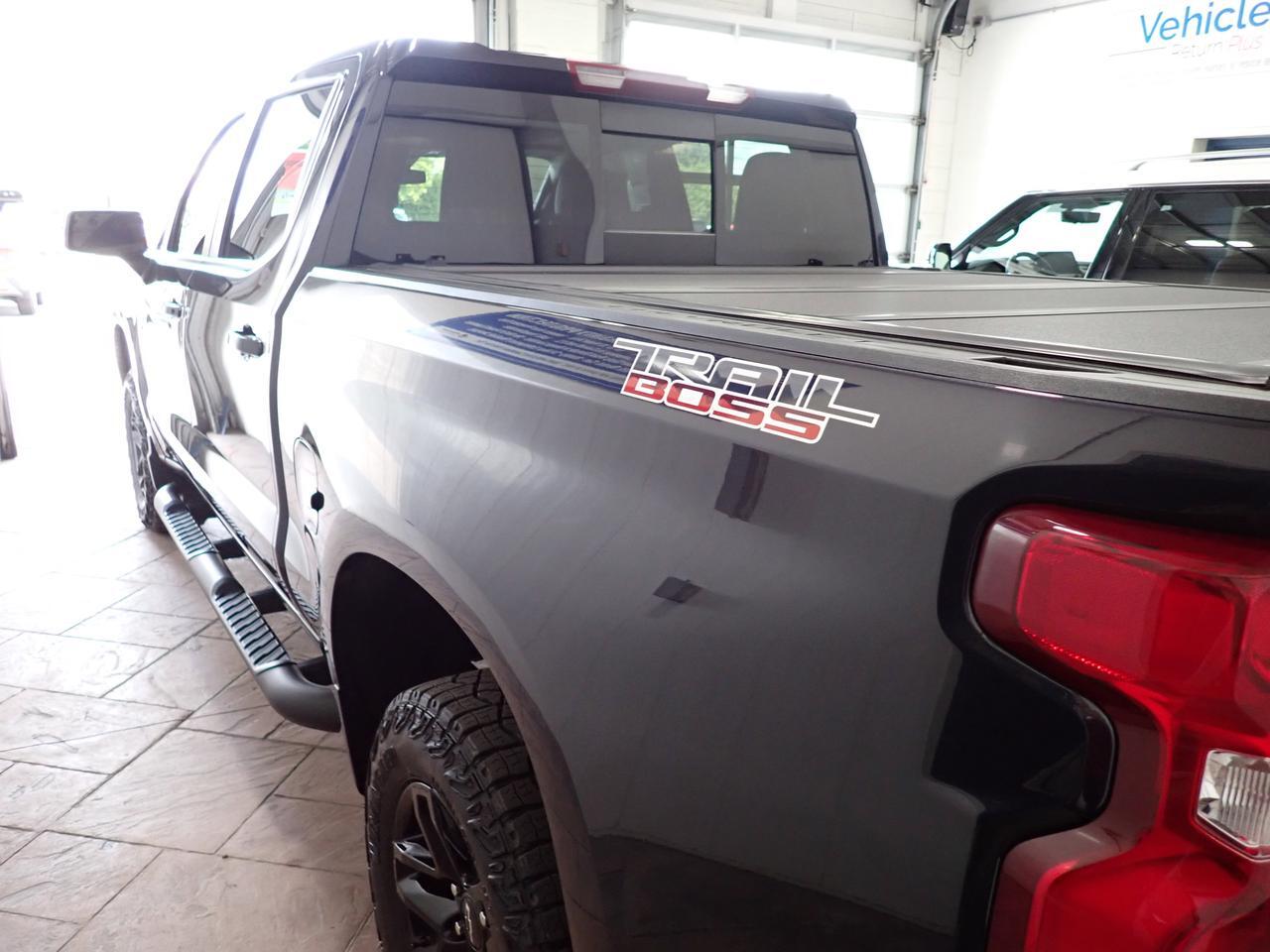 2023 Chevrolet Silverado 1500 LT Trail Boss 4WD LEATHER SUNROOF CREW CAB *DIESEL* Listowel ON