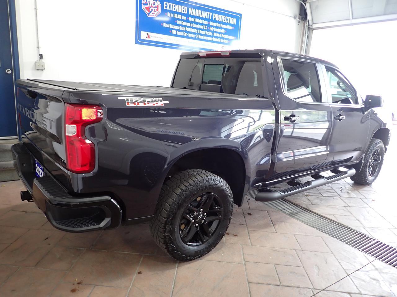 2023 Chevrolet Silverado 1500 LT Trail Boss 4WD LEATHER SUNROOF CREW CAB *DIESEL* Listowel ON