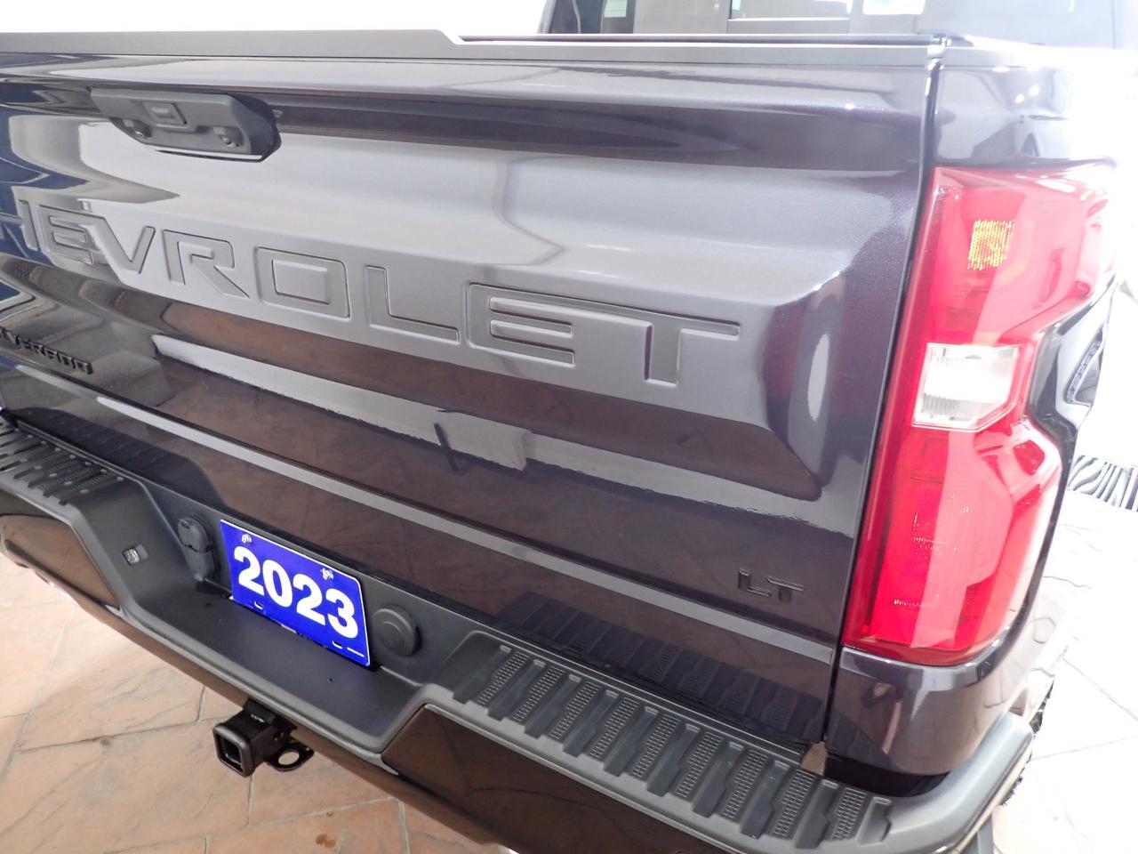 2023 Chevrolet Silverado 1500 LT Trail Boss 4WD LEATHER SUNROOF CREW CAB *DIESEL* Listowel ON
