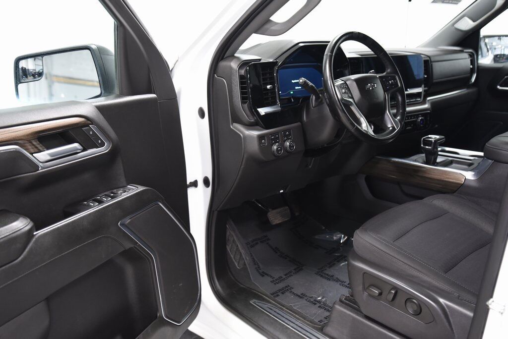 2023 Chevrolet Silverado 1500 LT Trail Boss Akron OH