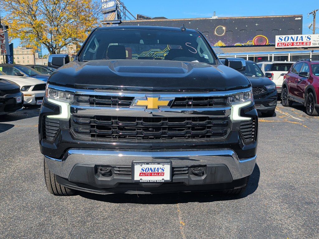 2023 Chevrolet Silverado 1500 LT