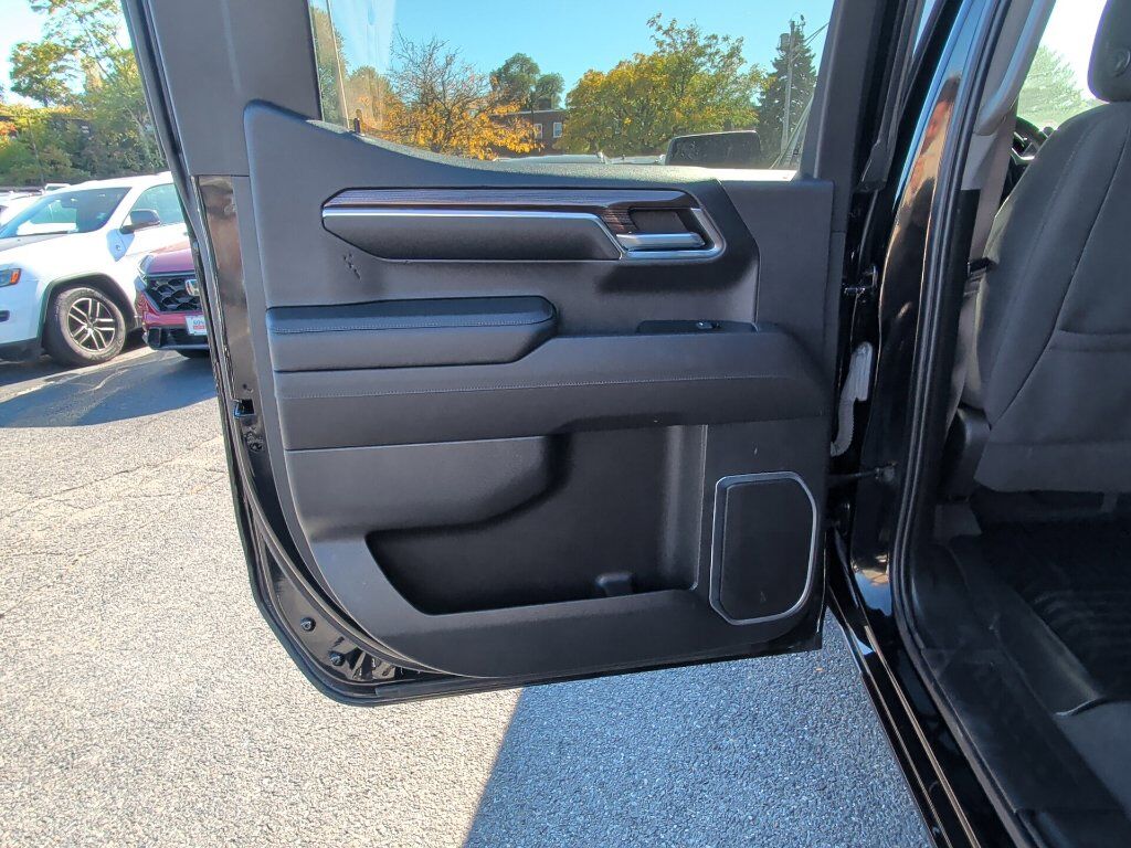 2023 Chevrolet Silverado 1500 LT Worcester MA
