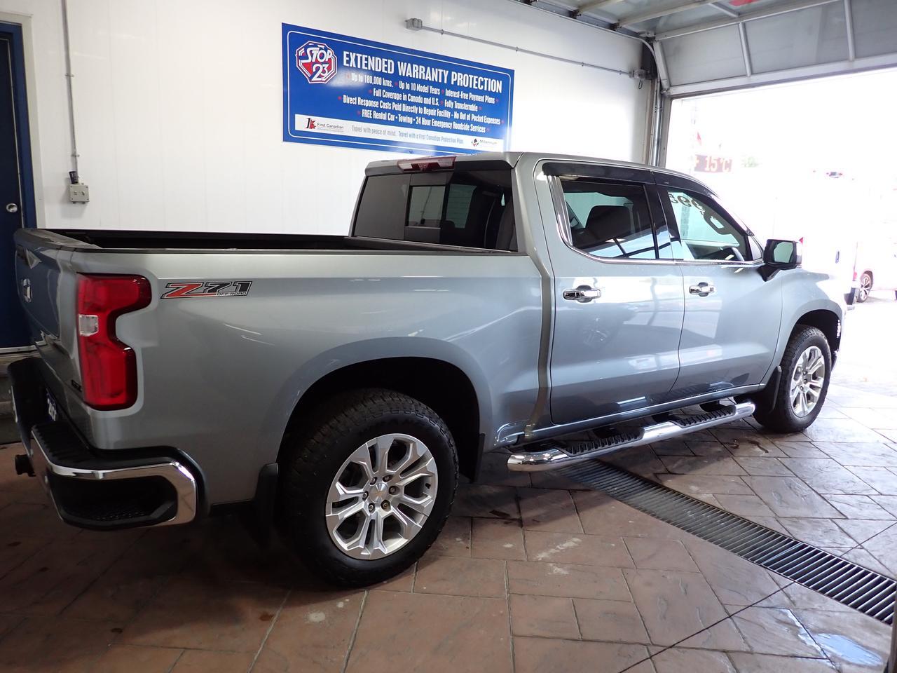 2023 Chevrolet Silverado 1500 LTZ 4WD CREW CAB Z71 LEATHER SUNROOF 5.8 BOX Listowel ON