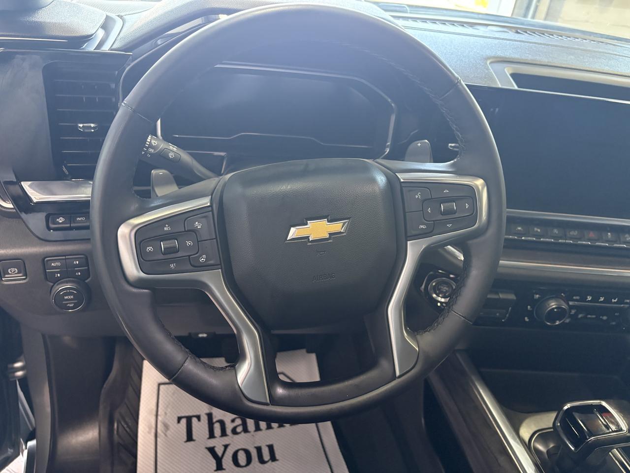 2023 Chevrolet Silverado 1500 LTZ 4WD CREW CAB Z71 SUNROOF 5.8 BOX Listowel ON