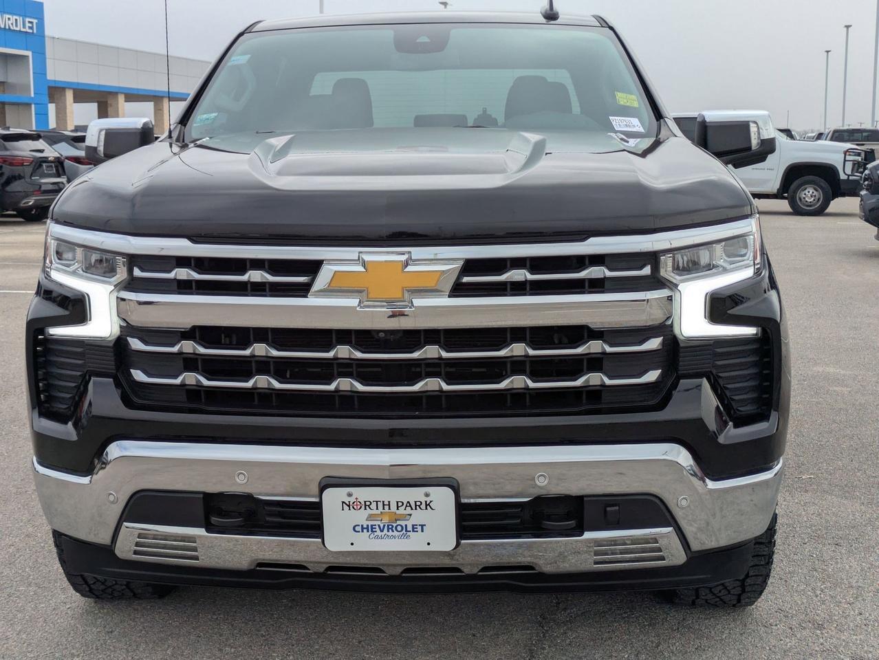 2023 Chevrolet Silverado 1500 LTZ Castroville TX