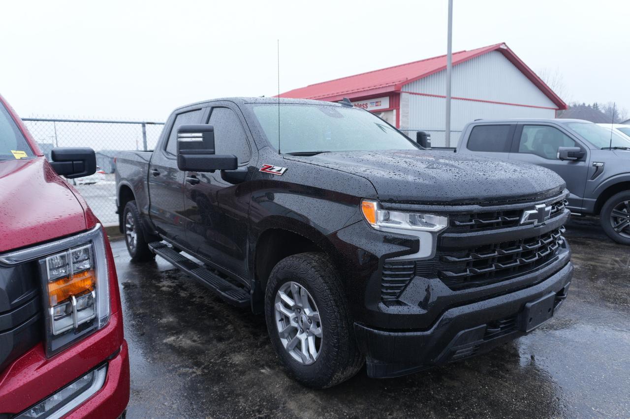 2023 Chevrolet Silverado 1500 RST 4WD CREW CAB