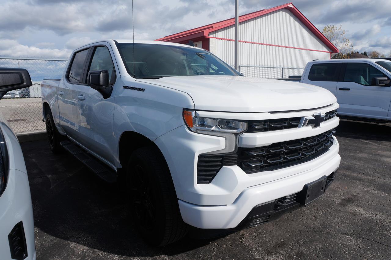 2023 Chevrolet Silverado 1500 RST 4WD CREW CAB