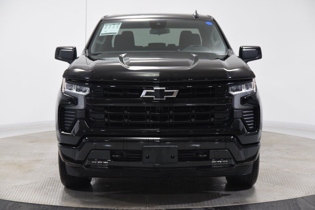 2023 Chevrolet Silverado 1500 RST Akron