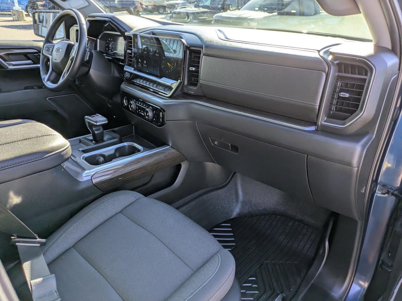 2023 Chevrolet Silverado 1500 RST Castroville TX