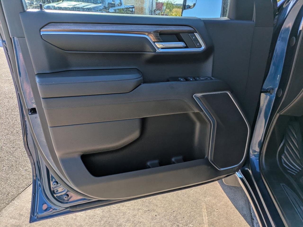 2023 Chevrolet Silverado 1500 RST Castroville TX