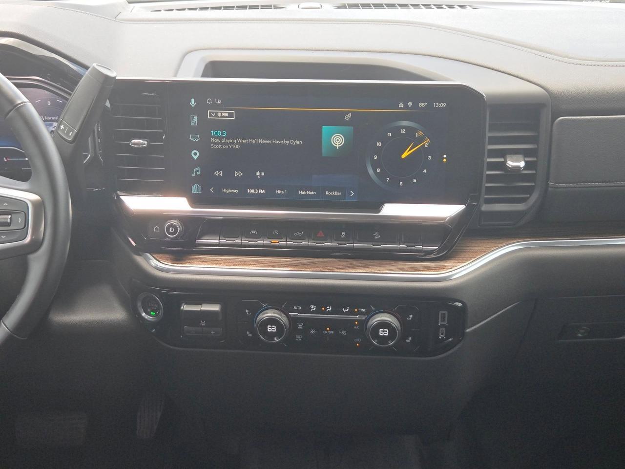 2023 Chevrolet Silverado 1500 RST Castroville TX