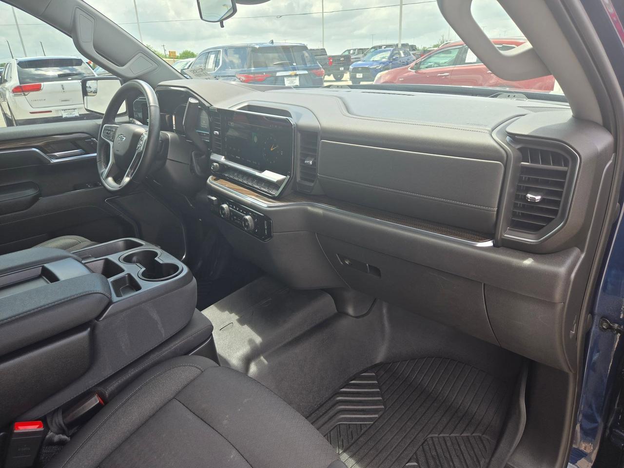 2023 Chevrolet Silverado 1500 RST Castroville TX