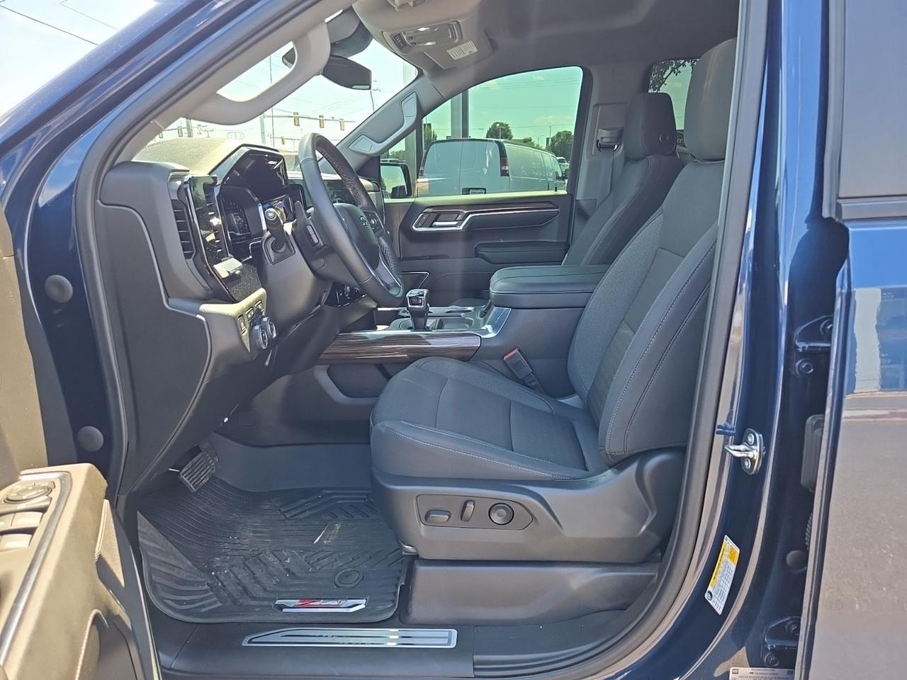 2023 Chevrolet Silverado 1500 RST Fredericksburg VA