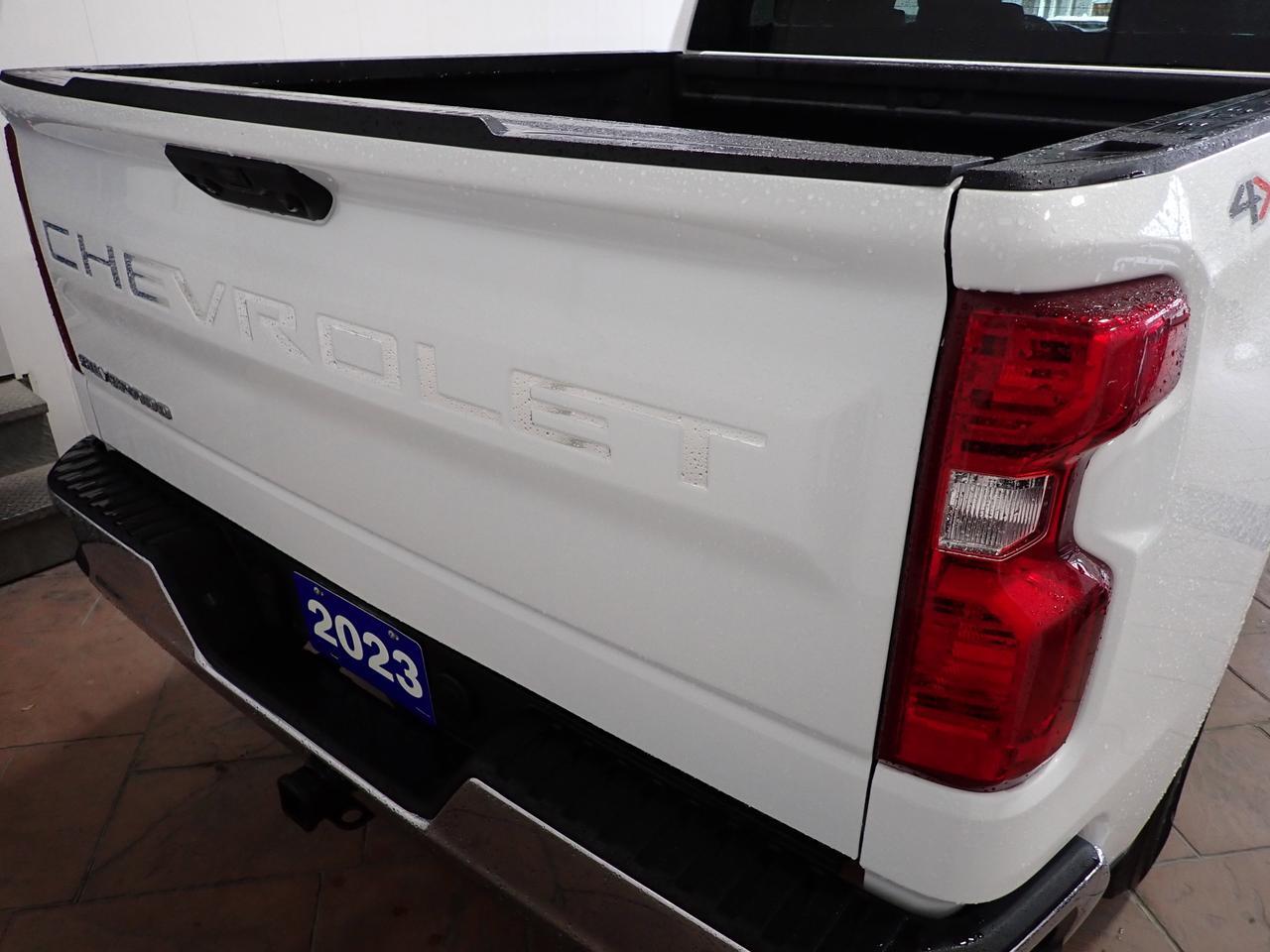 2023 Chevrolet Silverado 1500 Work Truck 4WD CREW CAB Listowel ON