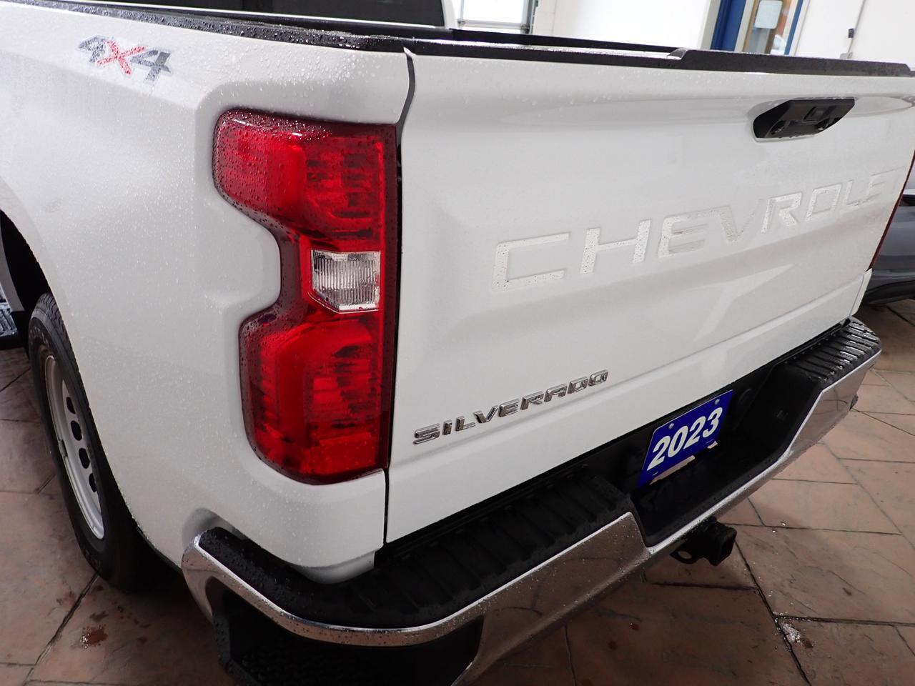 2023 Chevrolet Silverado 1500 Work Truck 4WD CREW CAB Listowel ON