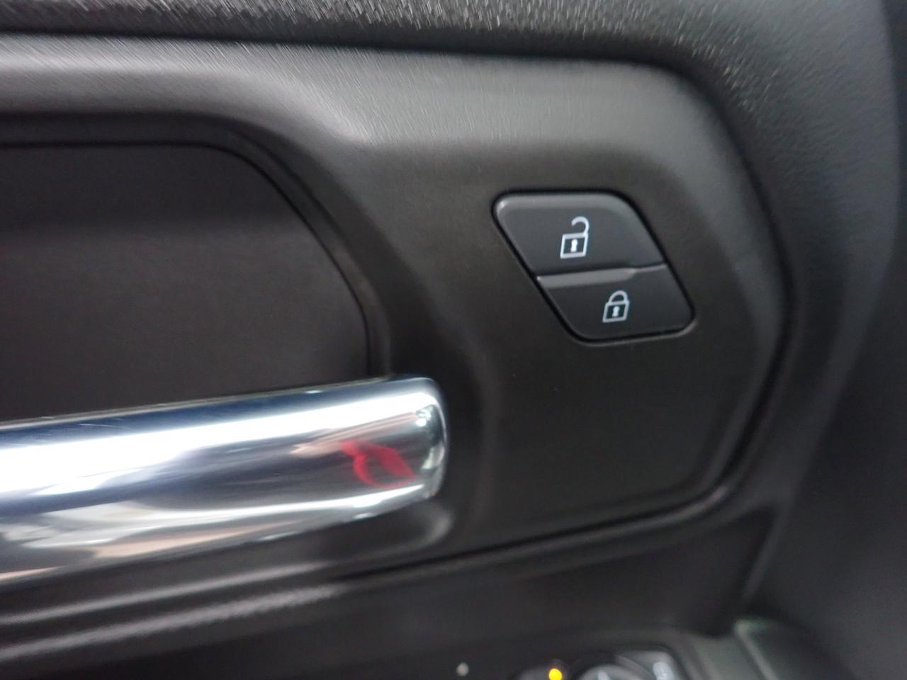 2023 Chevrolet Silverado 1500 Work Truck 4WD CREW CAB Listowel ON