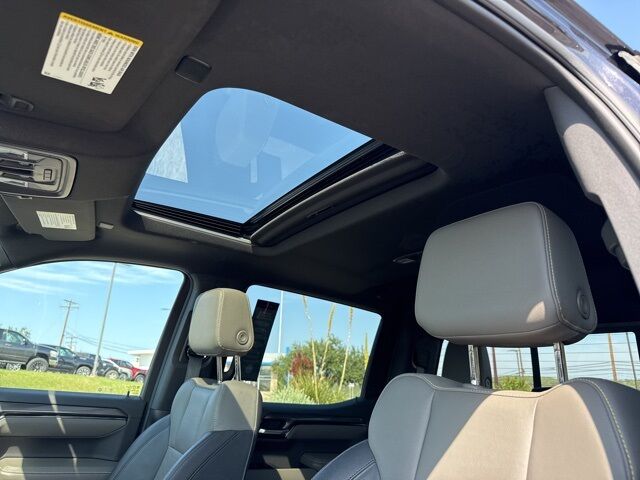 2023 Chevrolet Silverado 1500 ZR2  TX