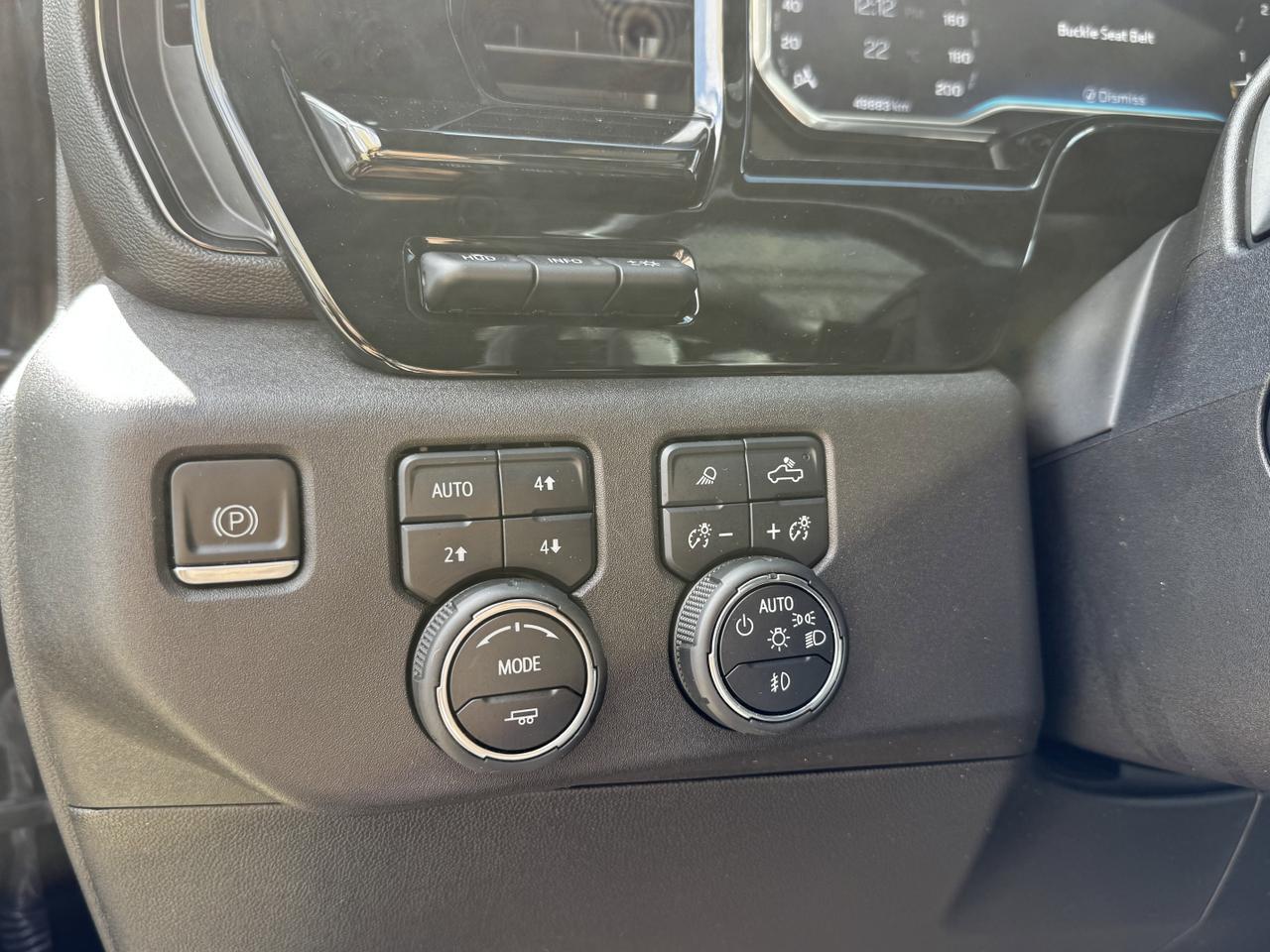 2023 Chevrolet Silverado 1500 ZR2 | Tech Pkg | Heads Up Display | Multimatic DSSV Suspension | Locking Differentials Redwater AB