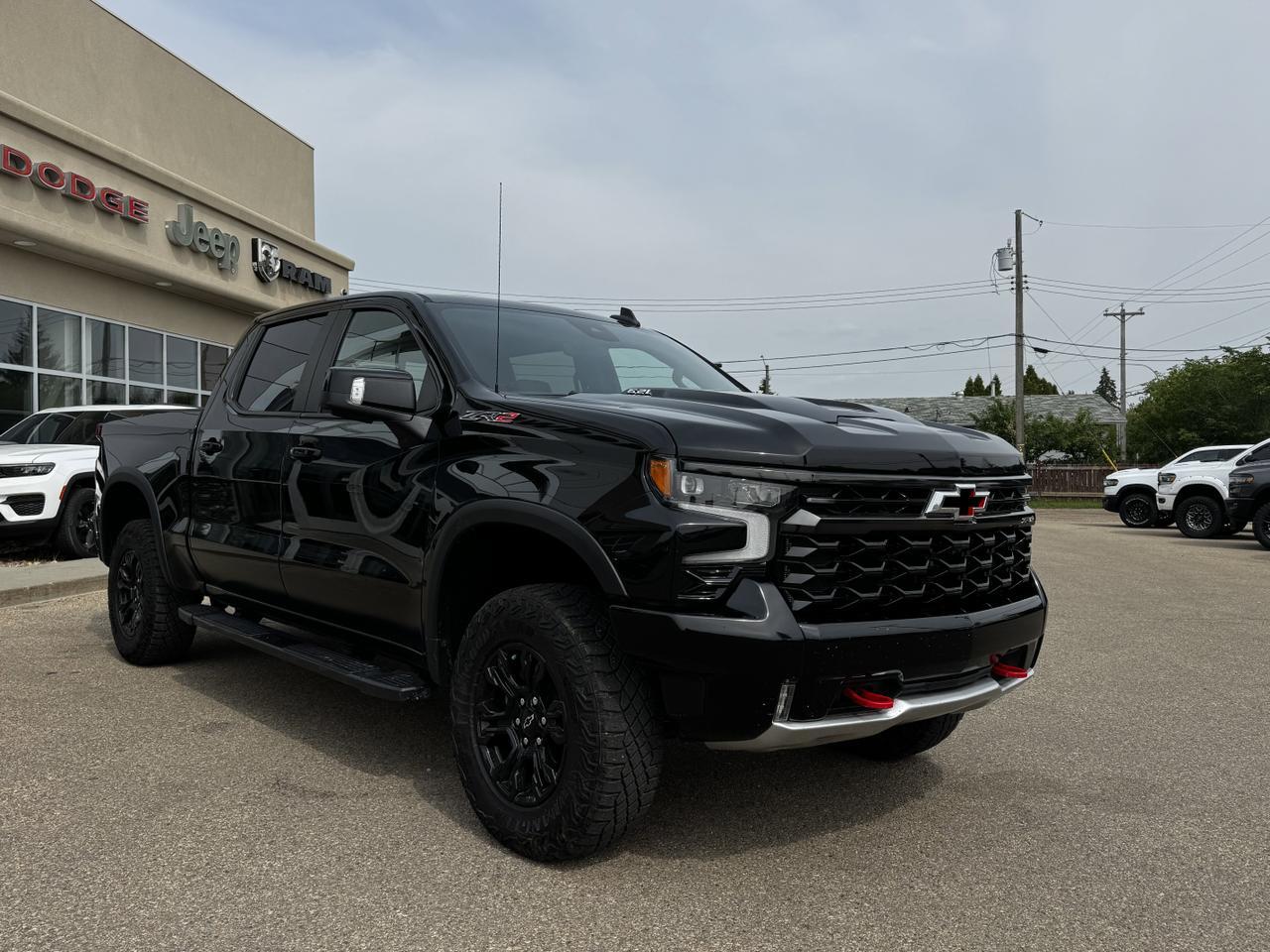 2023 Chevrolet Silverado 1500 ZR2 | Tech Pkg | Heads Up Display | Multimatic DSSV Suspension | Locking Differentials Redwater AB