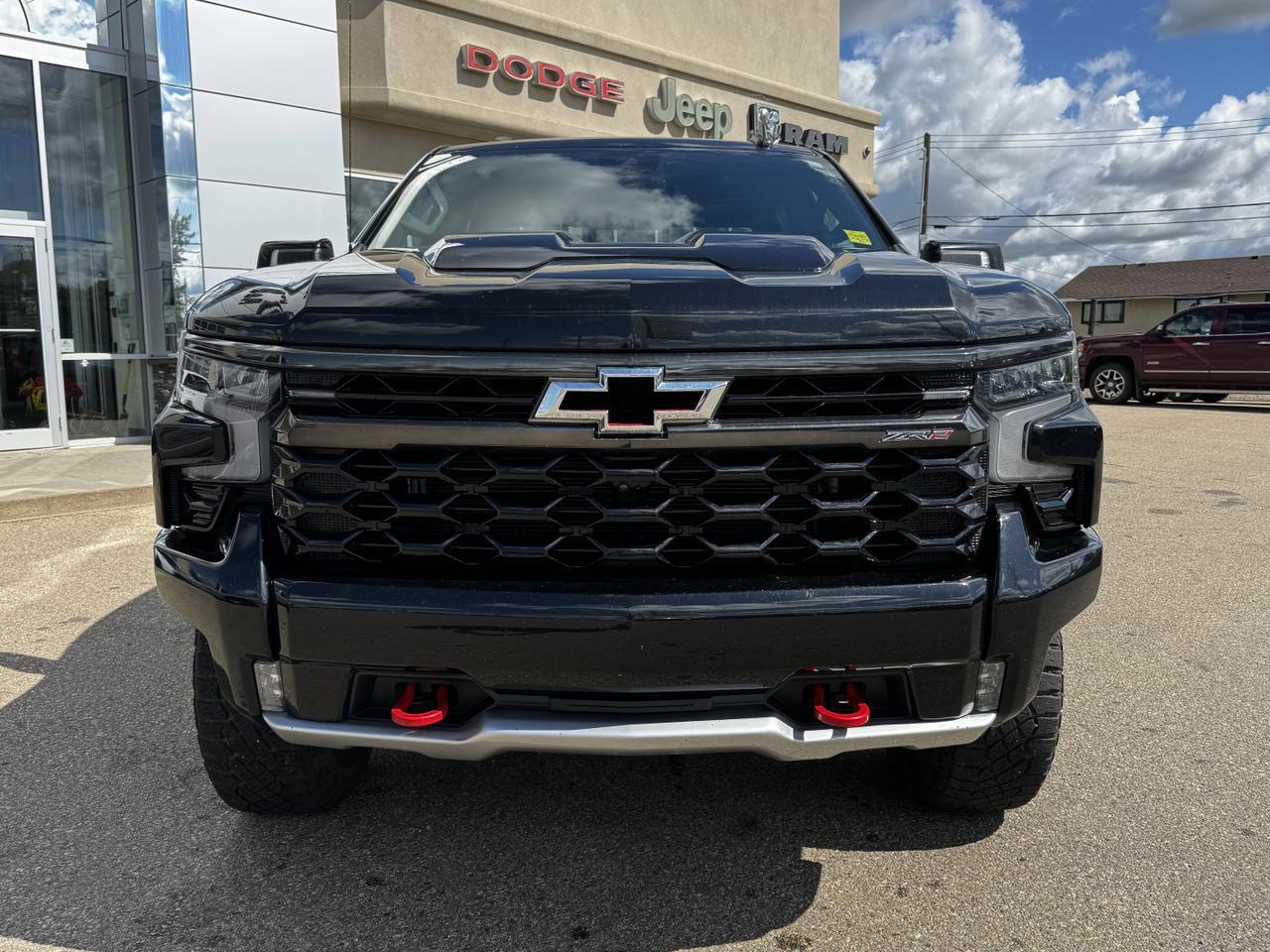 2023 Chevrolet Silverado 1500 ZR2 | Tech Pkg | Heads Up Display | Multimatic DSSV Suspension | Locking Differentials Redwater AB