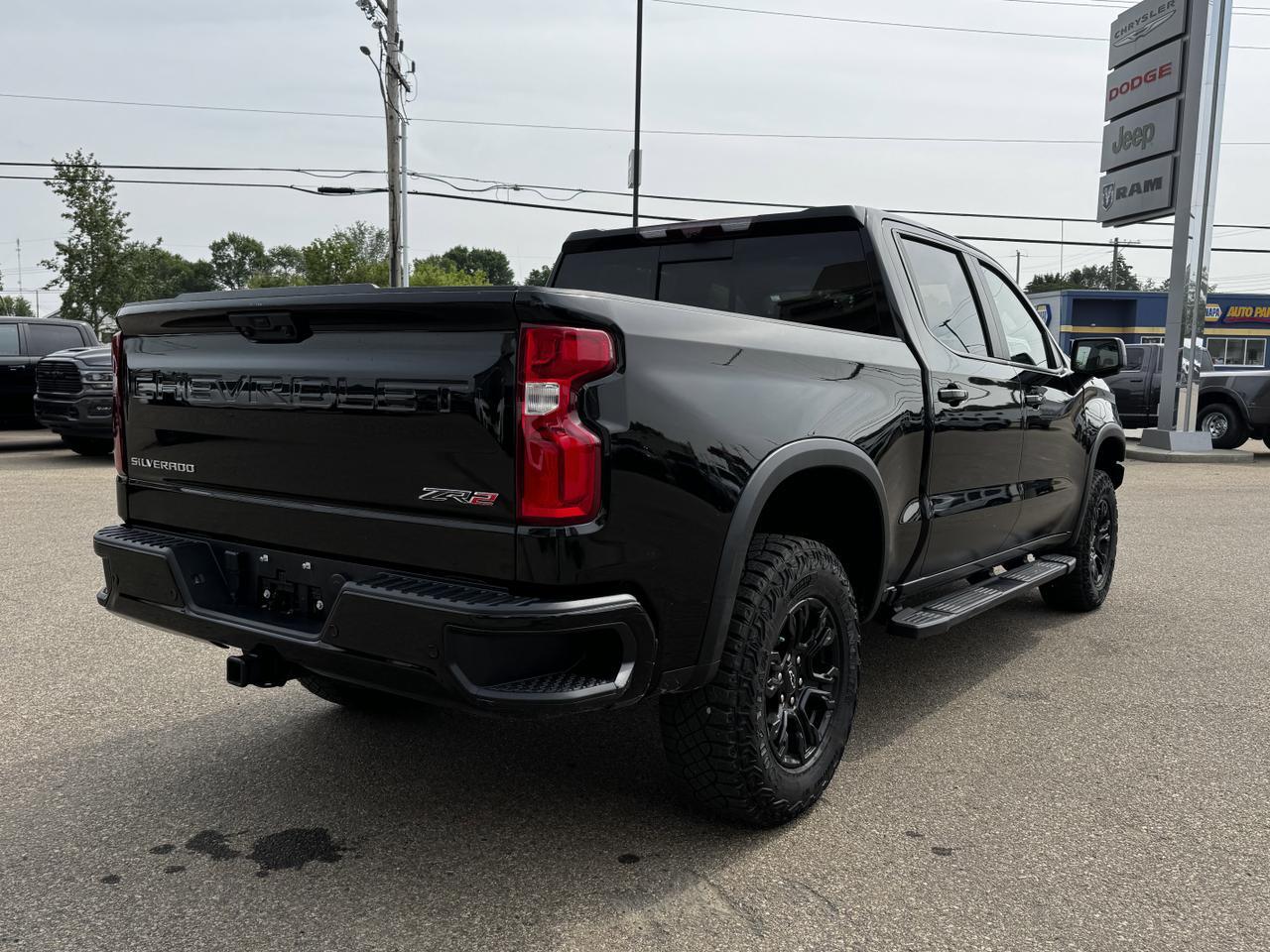 2023 Chevrolet Silverado 1500 ZR2 | Tech Pkg | Heads Up Display | Multimatic DSSV Suspension | Locking Differentials Redwater AB