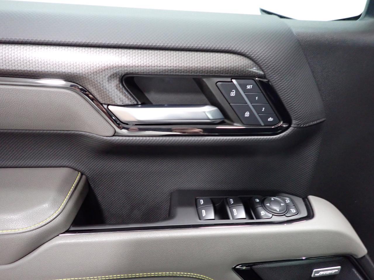 2023 Chevrolet Silverado 1500 ZR2 4X4 CREW CAB LEATHER SUNROOF Listowel ON