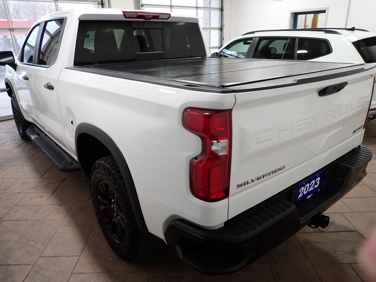 2023 Chevrolet Silverado 1500 ZR2 FWD CREW CAB LEATHER SUNROOF Listowel ON