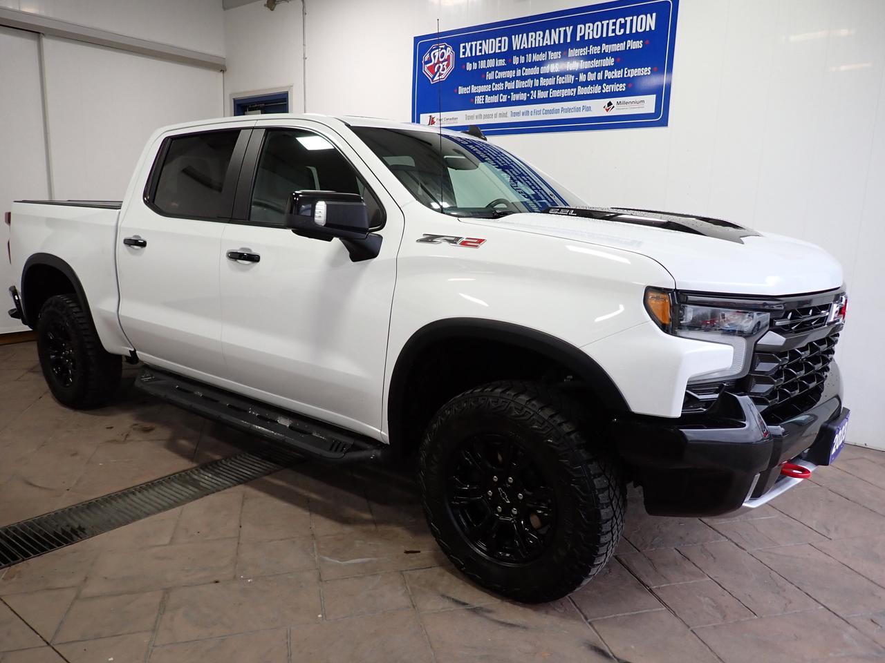 2023 Chevrolet Silverado 1500 ZR2 FWD CREW CAB LEATHER SUNROOF