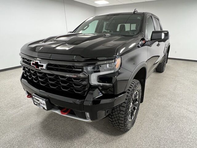 2023 Chevrolet Silverado 1500 ZR2 photo 4