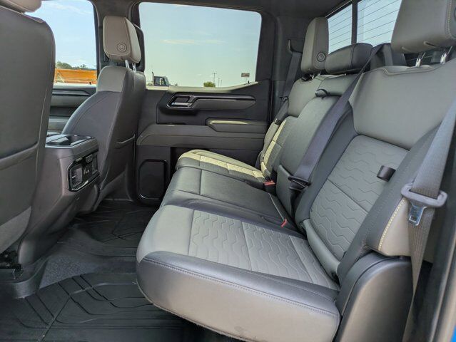 2023 Chevrolet Silverado 1500 ZR2 Castroville TX