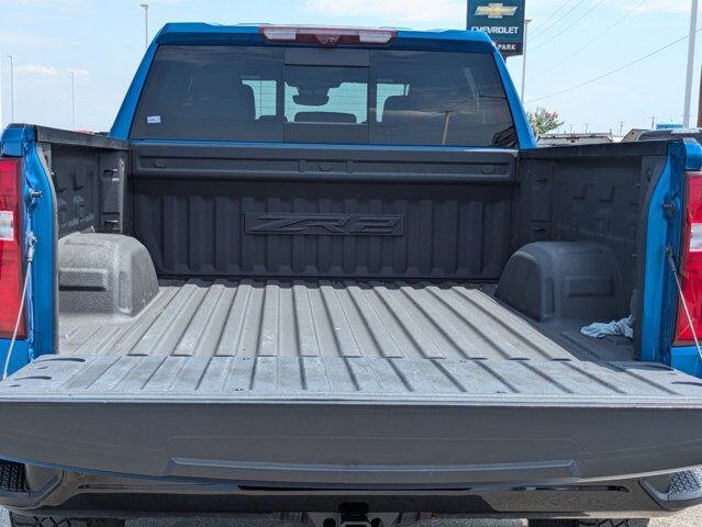 2023 Chevrolet Silverado 1500 ZR2 Castroville TX