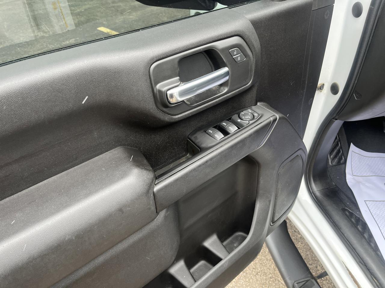 2023 Chevrolet Silverado 2500HD 2500HD Custom Double Cab 4WD Conv SafetyConf SnowPlowPrepPkgs w/LED-MarkerLamps RemoteStart Saukville WI