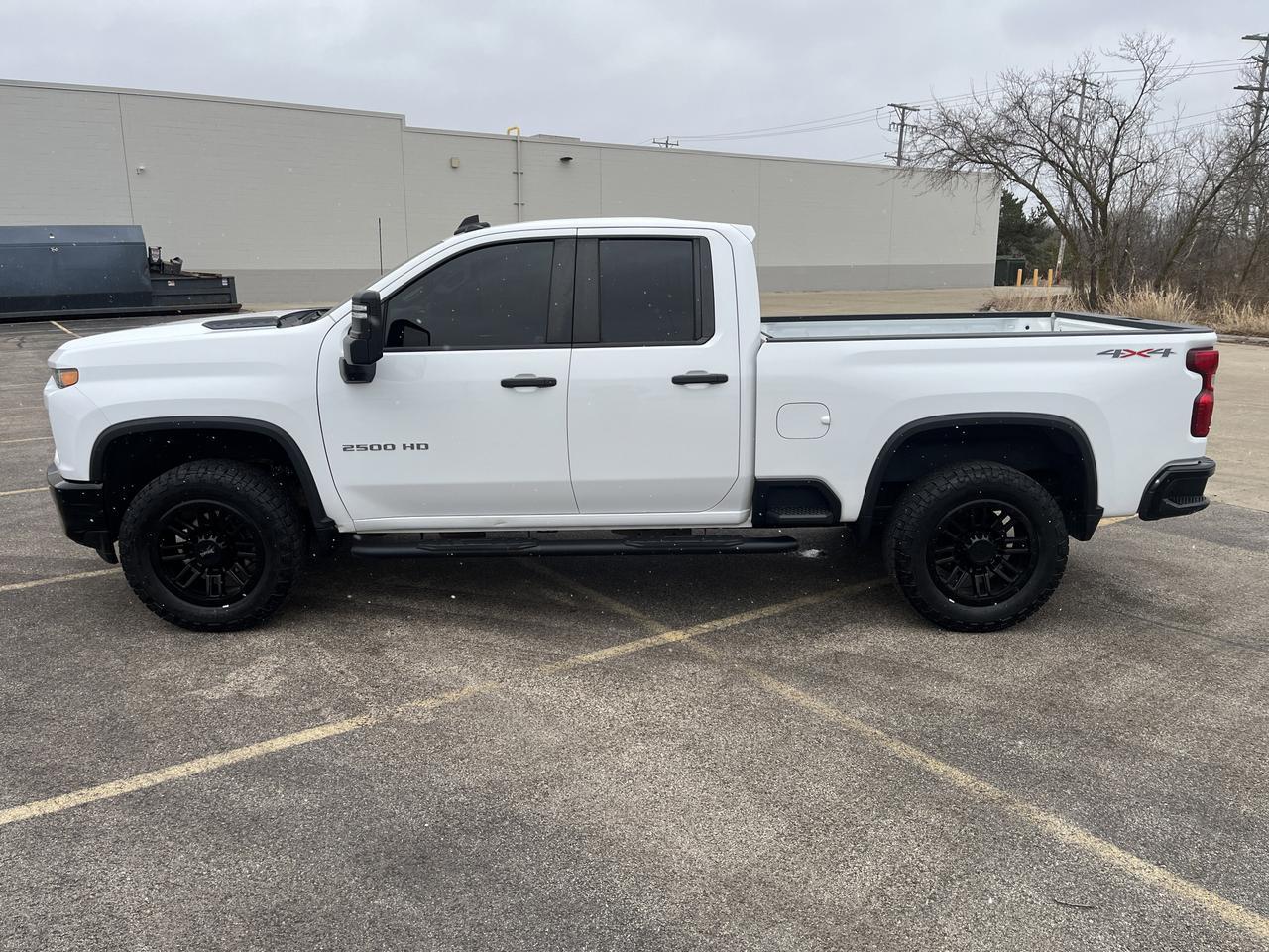 2023 Chevrolet Silverado 2500HD 2500HD Custom Double Cab 4WD Conv SafetyConf SnowPlowPrepPkgs w/LED-MarkerLamps RemoteStart