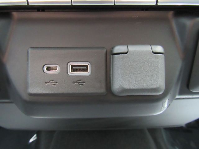 2023 Chevrolet Silverado 2500HD 4WD Crew Cab Standard Bed LT Plano TX