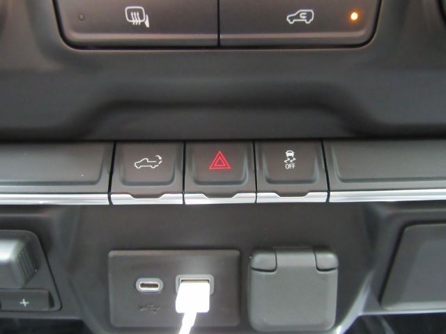 2023 Chevrolet Silverado 2500HD 4WD Crew Cab Standard Bed LT Plano TX