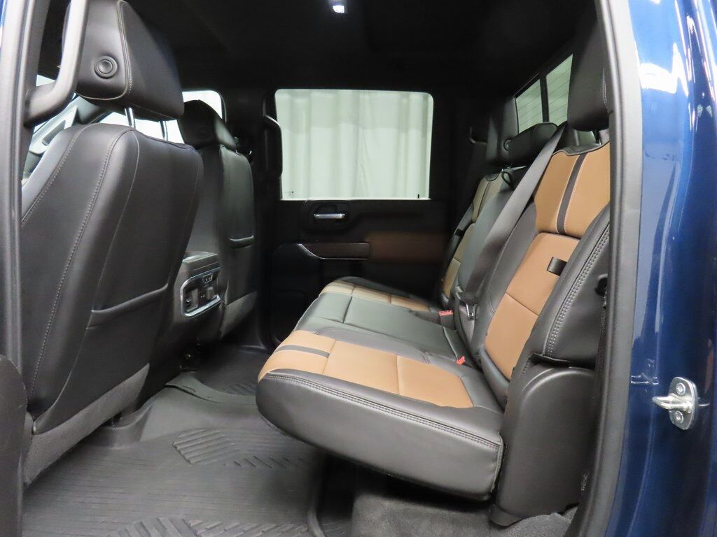 2023 Chevrolet Silverado 2500HD 4x4 Crew Cab High Country Fond du Lac WI