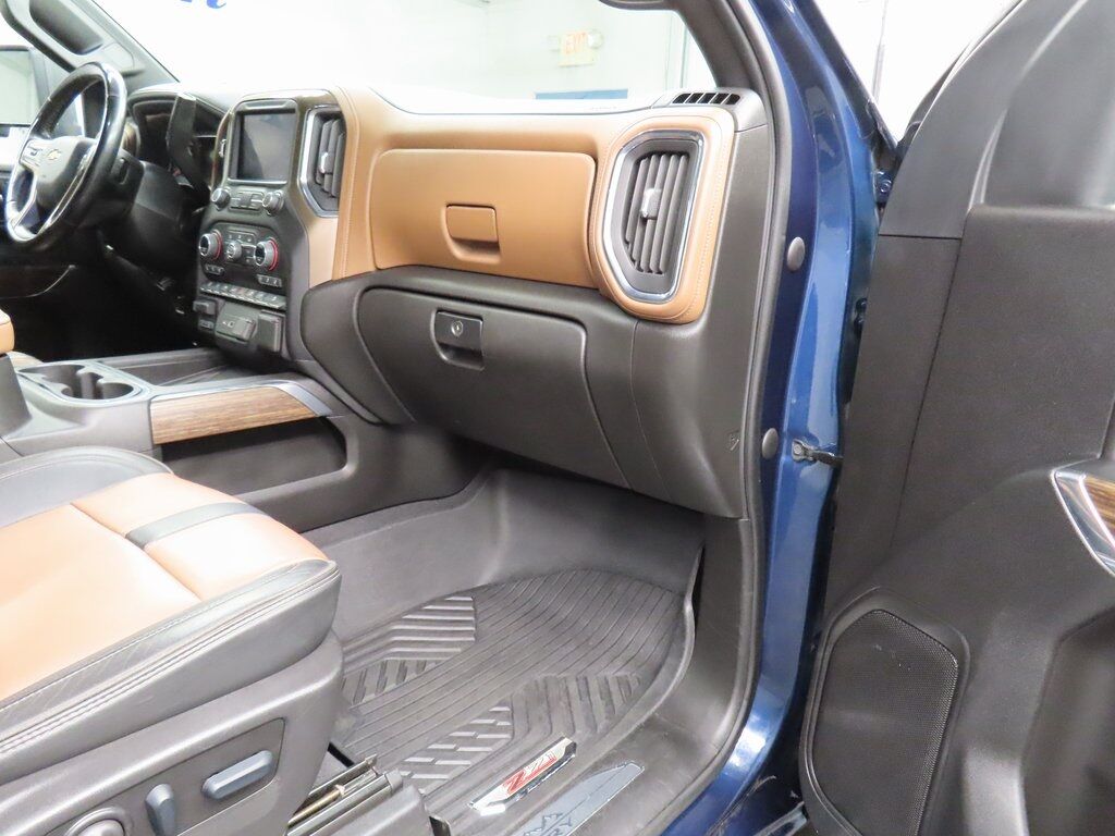 2023 Chevrolet Silverado 2500HD 4x4 Crew Cab High Country Fond du Lac WI