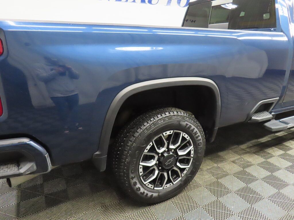 2023 Chevrolet Silverado 2500HD 4x4 Crew Cab High Country Fond du Lac WI