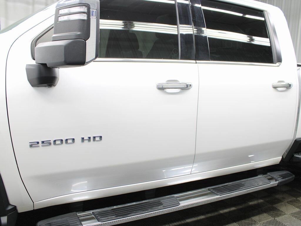 2023 Chevrolet Silverado 2500HD 4x4 Crew Cab High Country Fond du Lac WI