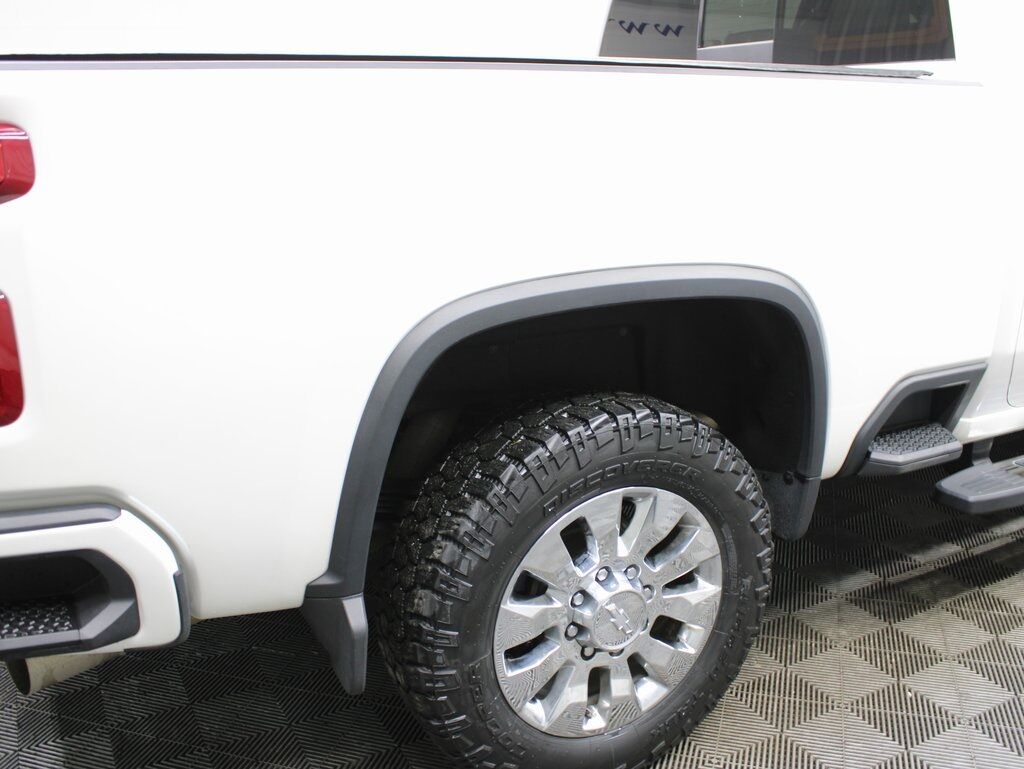 2023 Chevrolet Silverado 2500HD 4x4 Crew Cab High Country Fond du Lac WI