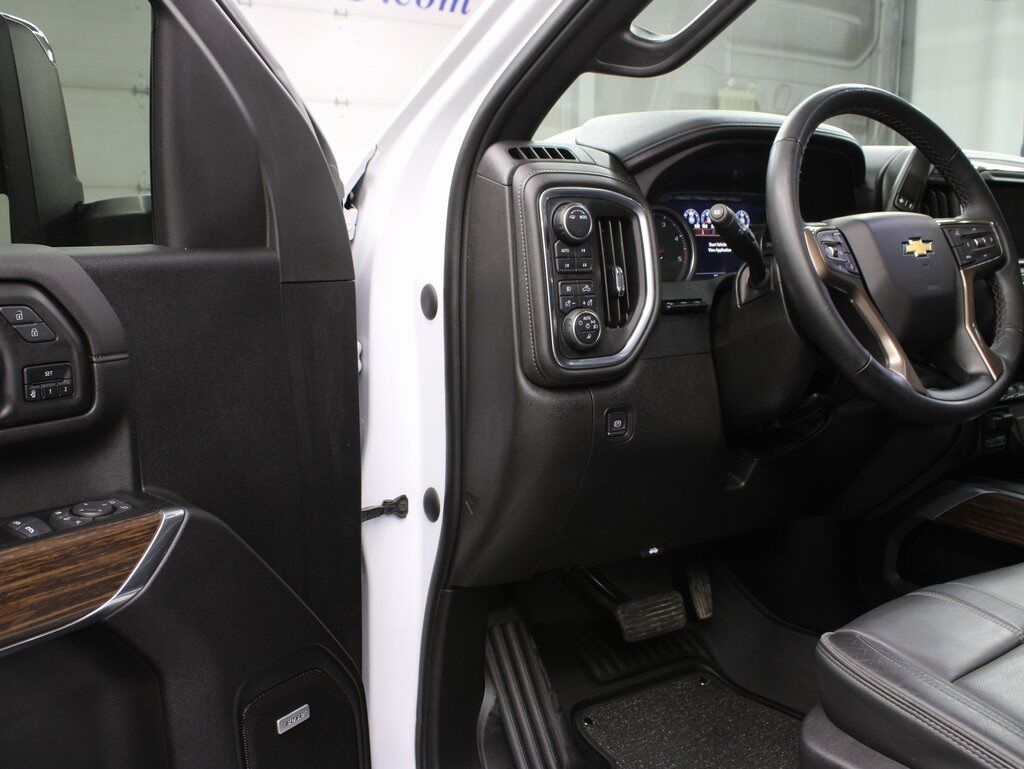 2023 Chevrolet Silverado 2500HD 4x4 Crew Cab High Country Fond du Lac WI
