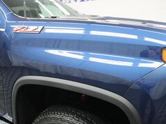 2023 Chevrolet Silverado 2500HD 4x4 Crew Cab LT Fond du Lac WI