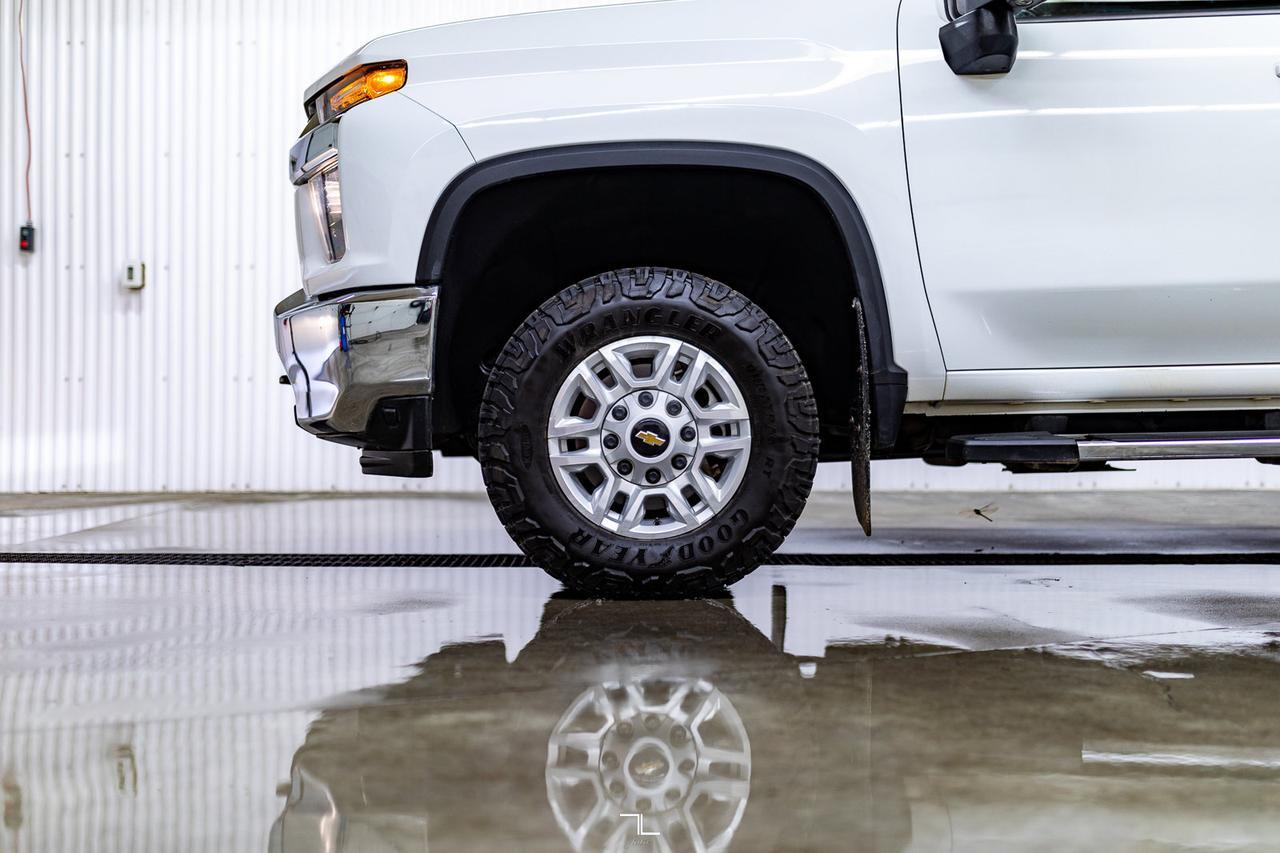 2023 Chevrolet Silverado 2500HD 4x4 Double Cab LT PSeat BCam Red Deer AB