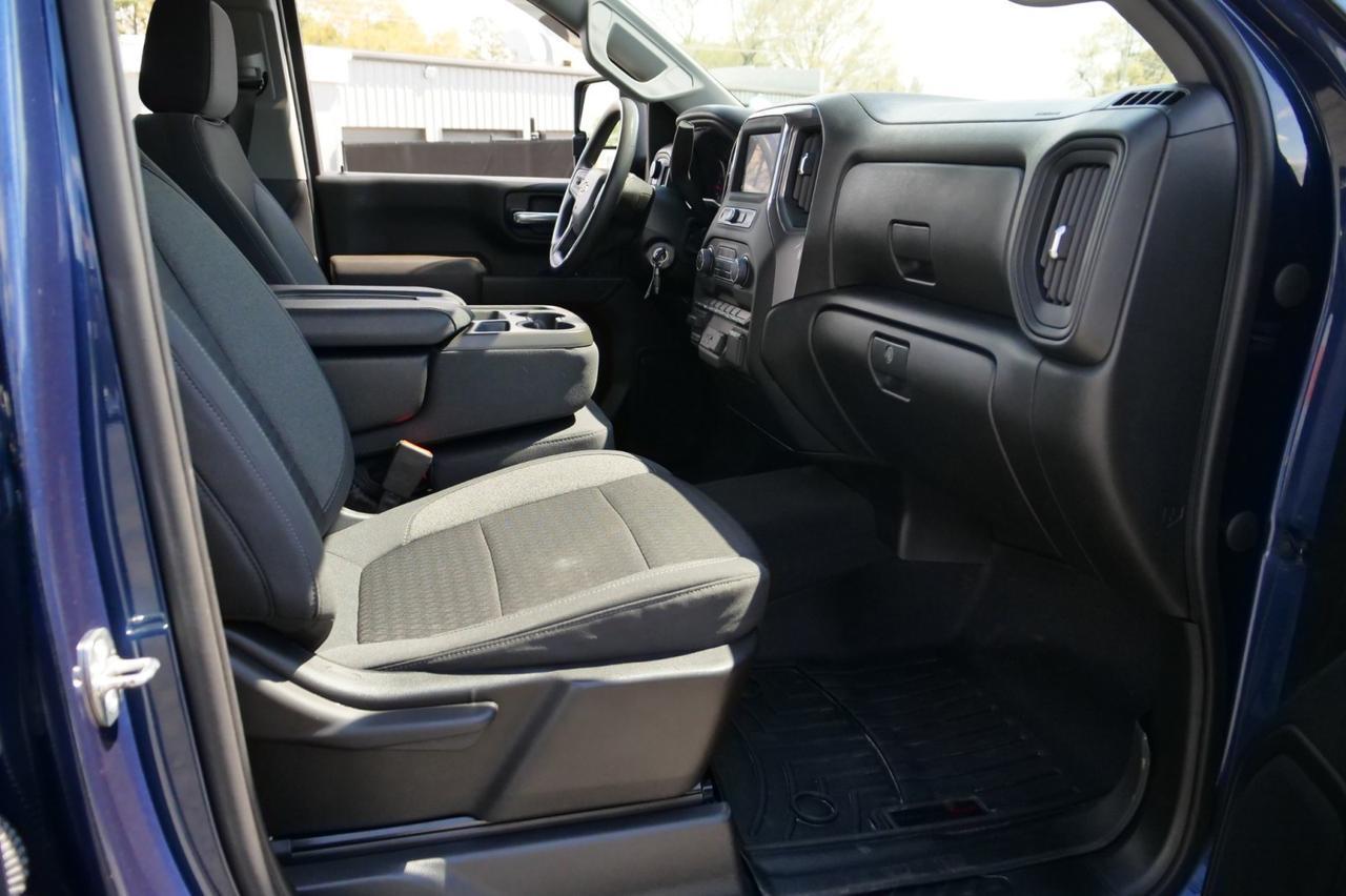 2023 Chevrolet Silverado 2500HD Custom 4X4 / Value Package / Duramax Diesel! Lincolnton NC