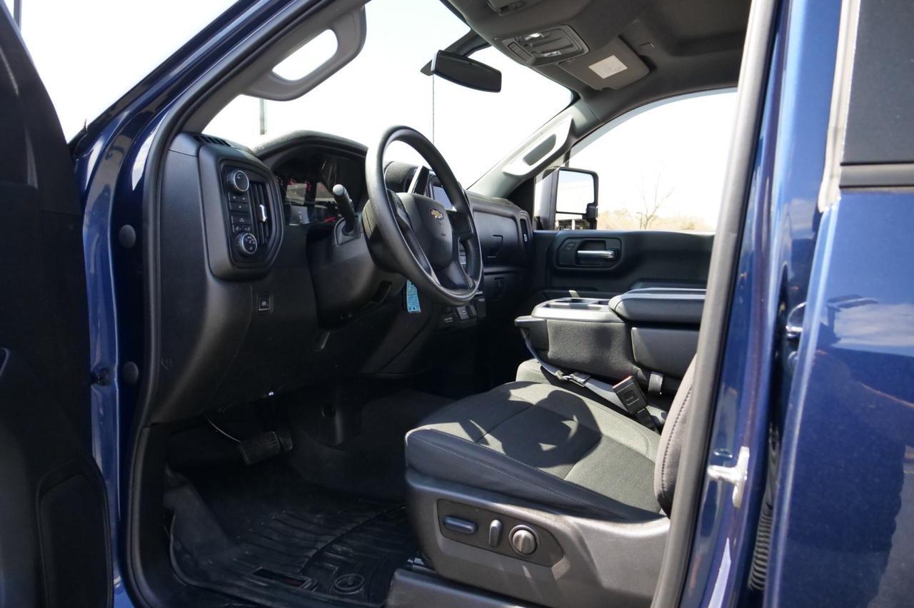 2023 Chevrolet Silverado 2500HD Custom 4X4 / Value Package / Duramax Diesel! Lincolnton NC