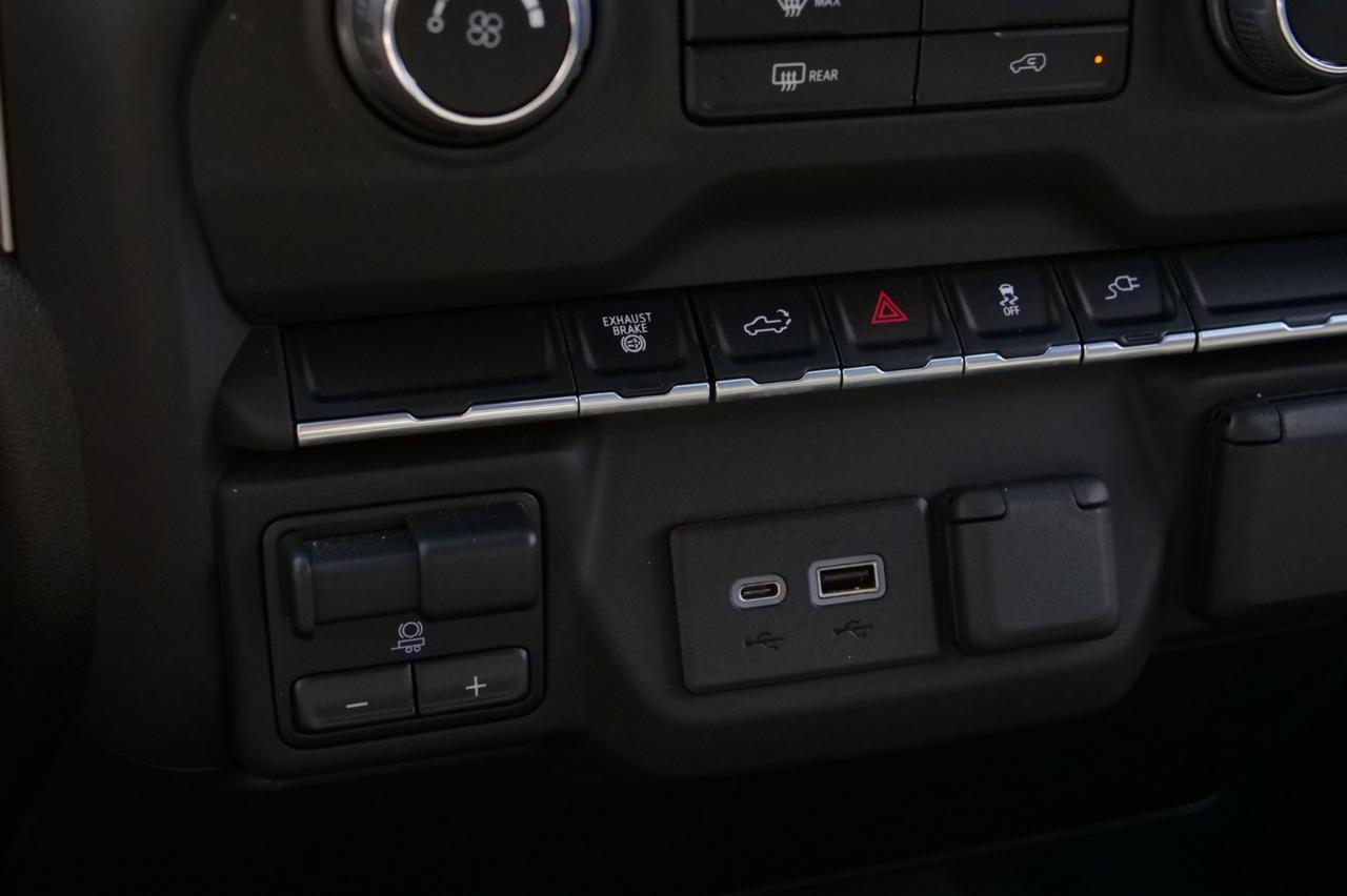 2023 Chevrolet Silverado 2500HD Custom 4X4 / Value Package / Duramax Diesel! Lincolnton NC